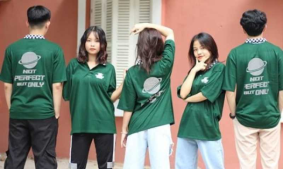Gợi ý cách chọn màu áo đồng phục lớp đẹp